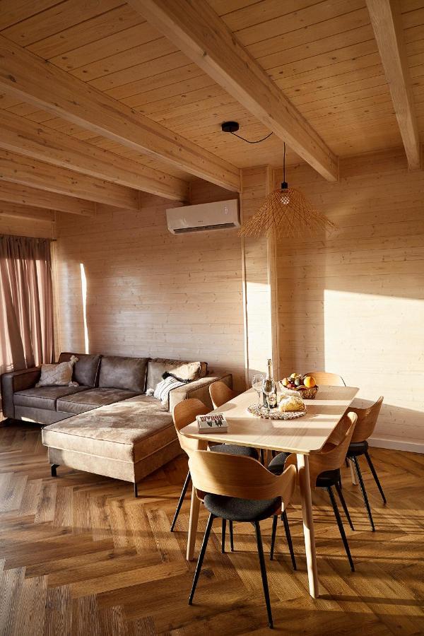 הוילה Wood House טרצ'סאץ' מראה חיצוני תמונה